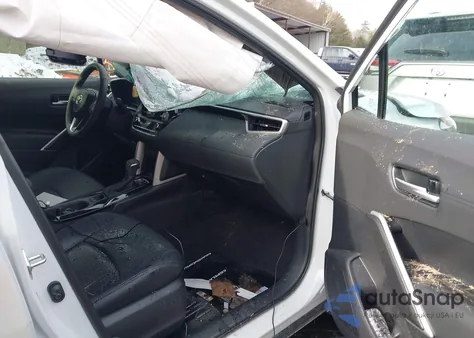 2025 Toyota Corolla Cross Xle из США, поврежденный, VIN 7MUDAABG9SV129729